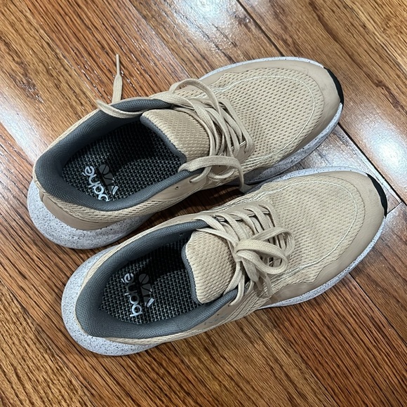 Bahé Recharge - Women's Regular Fit Grounded Running Shoe - Picture 9 of 12